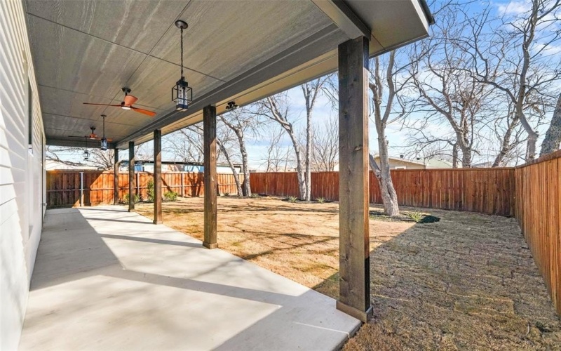 4132 Esmalda Street, Dallas, TX 75212, 4 Bedrooms Bedrooms, ,2 BathroomsBathrooms,Residential,For Sale,4132 Esmalda Street,0,21177931