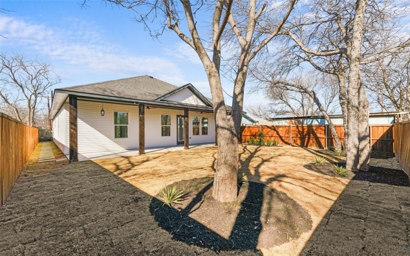 4132 Esmalda Street, Dallas, TX 75212, 4 Bedrooms Bedrooms, ,2 BathroomsBathrooms,Residential,For Sale,4132 Esmalda Street,0,21177931