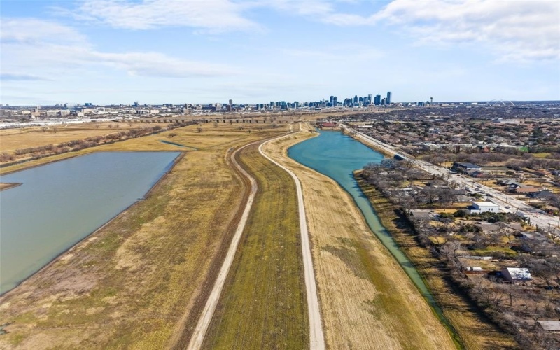 4132 Esmalda Street, Dallas, TX 75212, 4 Bedrooms Bedrooms, ,2 BathroomsBathrooms,Residential,For Sale,4132 Esmalda Street,0,21177931