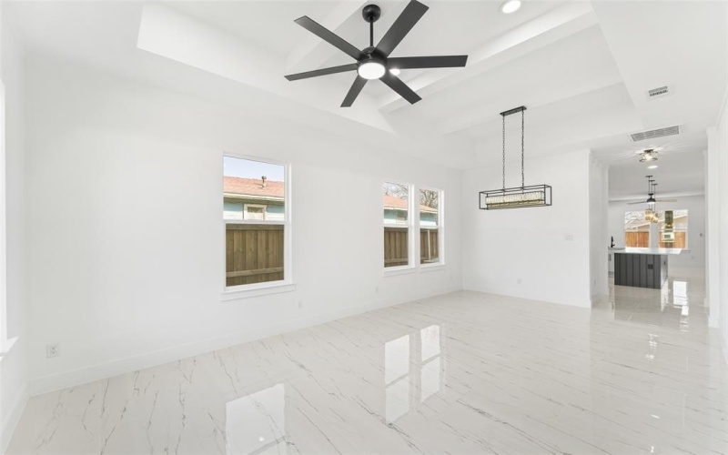 4132 Esmalda Street, Dallas, TX 75212, 4 Bedrooms Bedrooms, ,2 BathroomsBathrooms,Residential,For Sale,4132 Esmalda Street,0,21177931