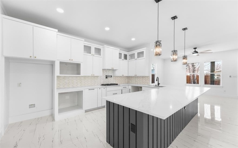 4132 Esmalda Street, Dallas, TX 75212, 4 Bedrooms Bedrooms, ,2 BathroomsBathrooms,Residential,For Sale,4132 Esmalda Street,0,21177931