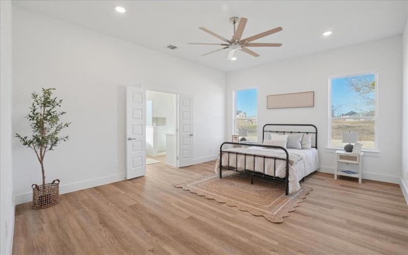 328 Slimp Bluff, Azle, TX 76020, 4 Habitaciones Habitaciones , ,2 BañosBaños,Residential,En Venta,328 Slimp Bluff,0,21178003