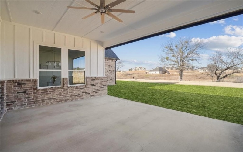 328 Slimp Bluff, Azle, TX 76020, 4 Habitaciones Habitaciones , ,2 BañosBaños,Residential,En Venta,328 Slimp Bluff,0,21178003