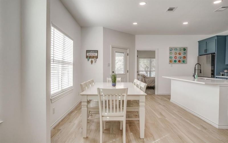 3815 Silver Creek Court, Granbury, TX 76048, 3 Bedrooms Bedrooms, ,2 BathroomsBathrooms,Residential,For Sale,3815 Silver Creek Court,0,21178180