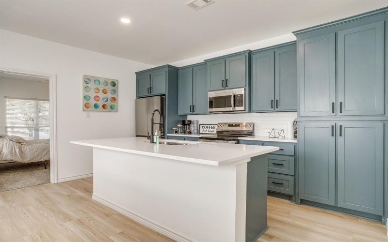 3815 Silver Creek Court, Granbury, TX 76048, 3 Bedrooms Bedrooms, ,2 BathroomsBathrooms,Residential,For Sale,3815 Silver Creek Court,0,21178180