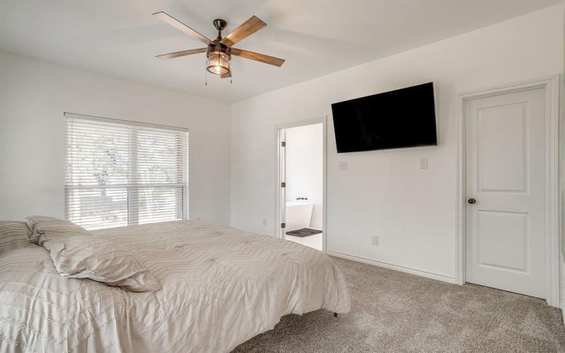 3815 Silver Creek Court, Granbury, TX 76048, 3 Bedrooms Bedrooms, ,2 BathroomsBathrooms,Residential,For Sale,3815 Silver Creek Court,0,21178180