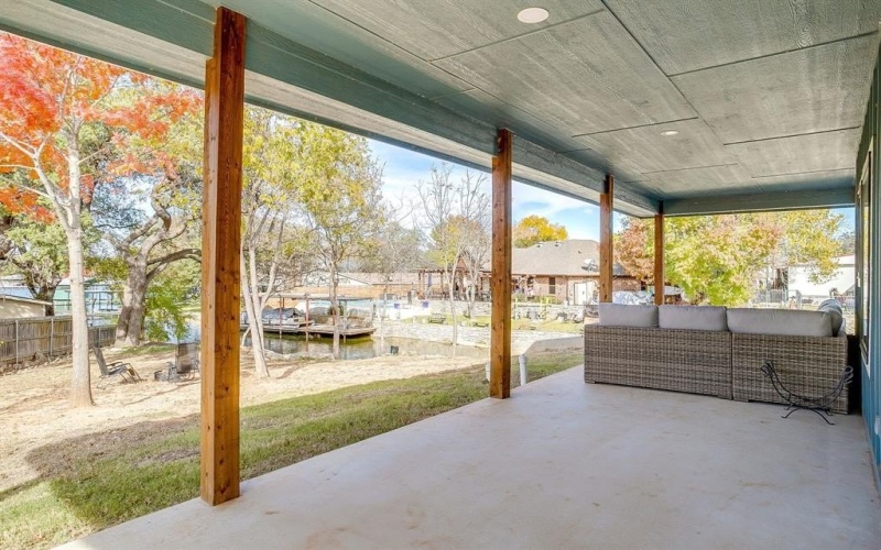 3815 Silver Creek Court, Granbury, TX 76048, 3 Bedrooms Bedrooms, ,2 BathroomsBathrooms,Residential,For Sale,3815 Silver Creek Court,0,21178180