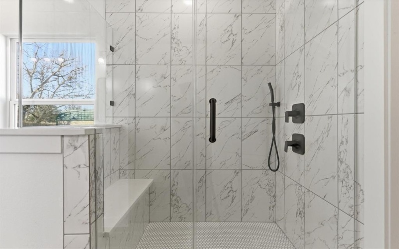 1004 E Hickory Street, Kaufman, TX 75142, 3 Bedrooms Bedrooms, ,2 BathroomsBathrooms,Residential,For Sale,1004 E Hickory Street,0,21178532