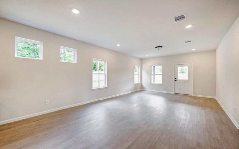 1233 Anderson Drive, Trenton, TX 75490, 4 Bedrooms Bedrooms, ,2 BathroomsBathrooms,Residential,For Sale,1233 Anderson Drive,0,21178615