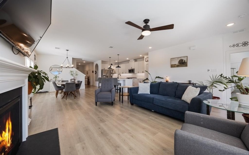 2233 Maple Ridge Drive, Van Alstyne, TX 75495, 5 Habitaciones Habitaciones , ,3 BañosBaños,Residential,En Venta,2233 Maple Ridge Drive,0,21178700