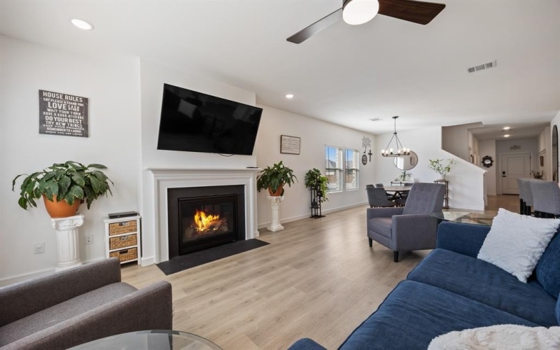 2233 Maple Ridge Drive, Van Alstyne, TX 75495, 5 Habitaciones Habitaciones , ,3 BañosBaños,Residential,En Venta,2233 Maple Ridge Drive,0,21178700