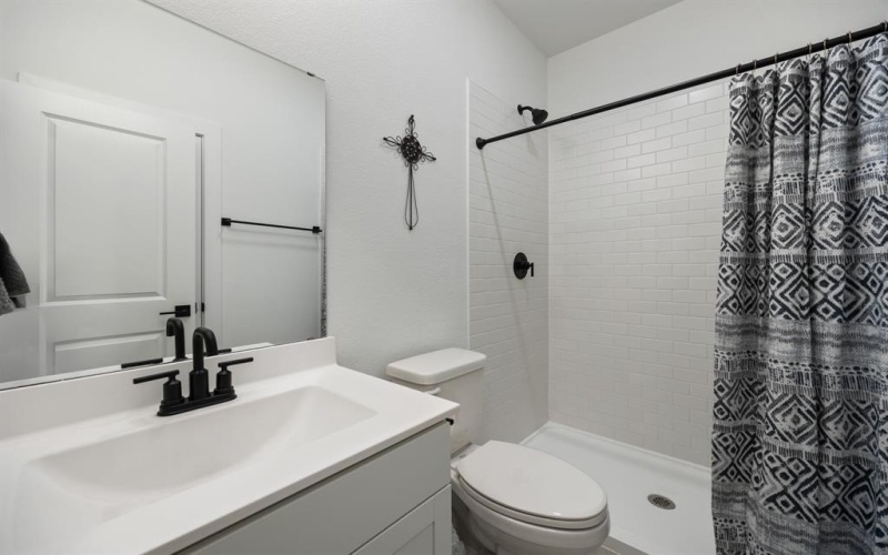 2233 Maple Ridge Drive, Van Alstyne, TX 75495, 5 Habitaciones Habitaciones , ,3 BañosBaños,Residential,En Venta,2233 Maple Ridge Drive,0,21178700