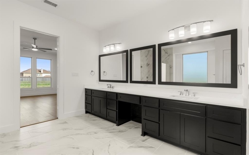 5300 Ivybridge Drive, Parker, TX 75002, 6 Habitaciones Habitaciones , ,5 BañosBaños,Residential,En Venta,5300 Ivybridge Drive,0,21178754