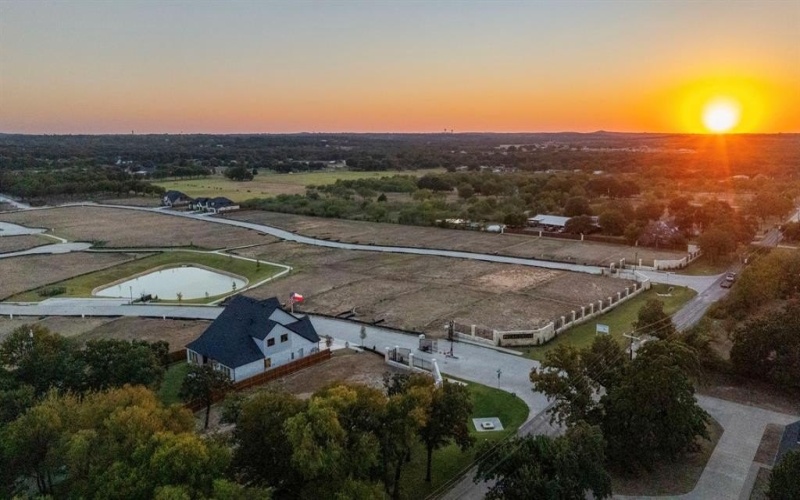 1657 Cedar Elm Way, Burleson, TX 76028, 4 Habitaciones Habitaciones , ,3 BañosBaños,Residential,En Venta,1657 Cedar Elm Way,0,21178791