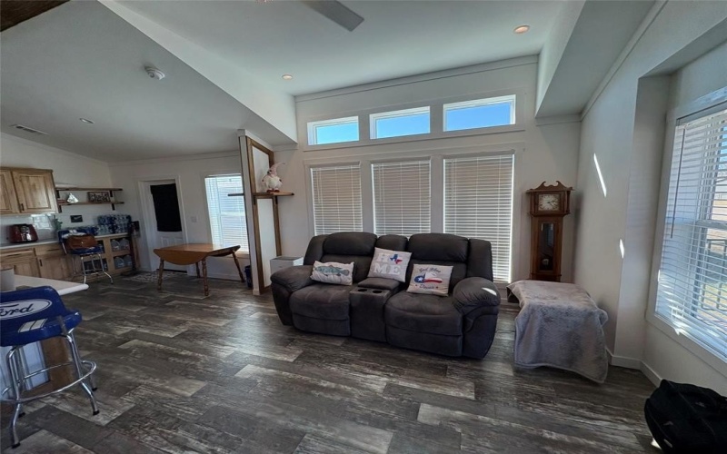 786 Holiday Village Dr, Quitman, TX 75783, 2 Bedrooms Bedrooms, ,1 BathroomBathrooms,Residential,For Sale,786 Holiday Village Dr,0,21178862