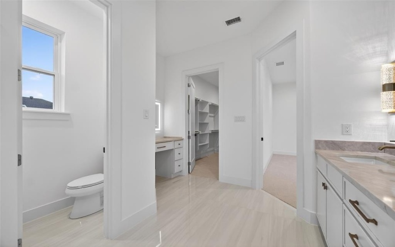 3734 Queenswood, Garland, TX 75040, 4 Bedrooms Bedrooms, ,3 BathroomsBathrooms,Residential,For Sale,3734 Queenswood,0,21178917