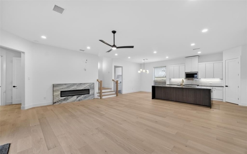 3734 Queenswood, Garland, TX 75040, 4 Bedrooms Bedrooms, ,3 BathroomsBathrooms,Residential,For Sale,3734 Queenswood,0,21178917