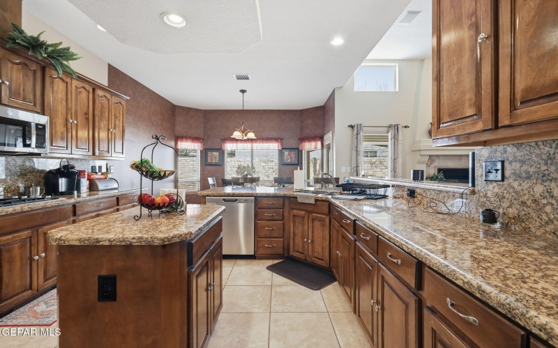 3701 TIERRA CHISUM Drive, El Paso, TX 79938, 4 Bedrooms Bedrooms, ,2 BathroomsBathrooms,Residential,For Sale,3701 TIERRA CHISUM Drive,0,938172