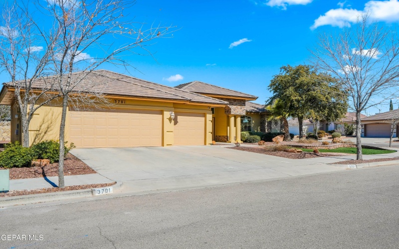 3701 TIERRA CHISUM Drive, El Paso, TX 79938, 4 Bedrooms Bedrooms, ,2 BathroomsBathrooms,Residential,For Sale,3701 TIERRA CHISUM Drive,0,938172
