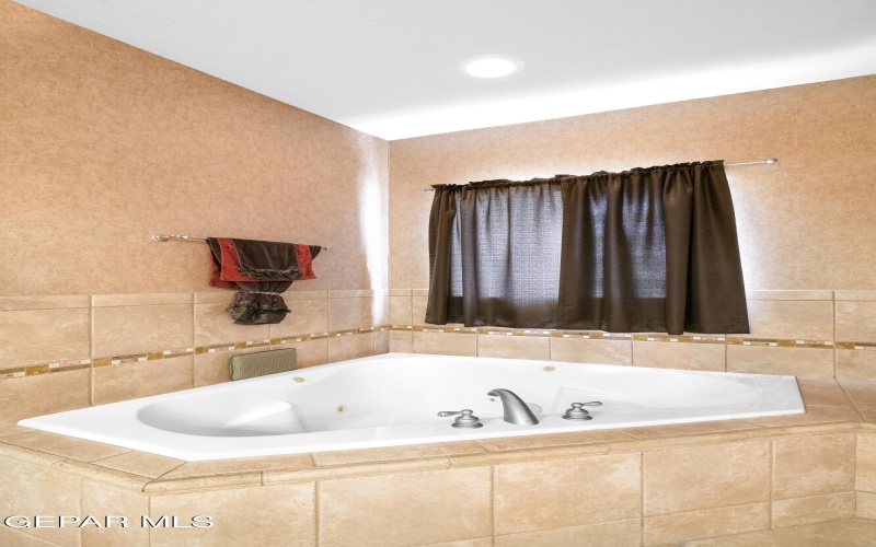 3701 TIERRA CHISUM Drive, El Paso, TX 79938, 4 Bedrooms Bedrooms, ,2 BathroomsBathrooms,Residential,For Sale,3701 TIERRA CHISUM Drive,0,938172