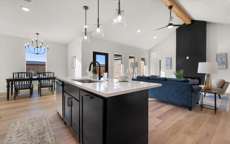 14412 Kenosha Drive, Lubbock, TX 79423, 4 Habitaciones Habitaciones , ,2 BañosBaños,Residential,En Venta,14412 Kenosha Drive,0,202601976