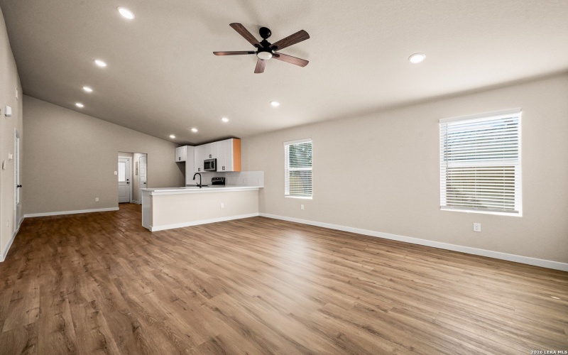 1414 Paso Hondo, San Antonio, TX 78202, 3 Bedrooms Bedrooms, ,2 BathroomsBathrooms,Residential,For Sale,1414 Paso Hondo,0,1941162