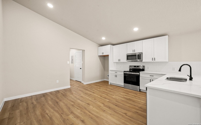 1414 Paso Hondo, San Antonio, TX 78202, 3 Bedrooms Bedrooms, ,2 BathroomsBathrooms,Residential,For Sale,1414 Paso Hondo,0,1941162