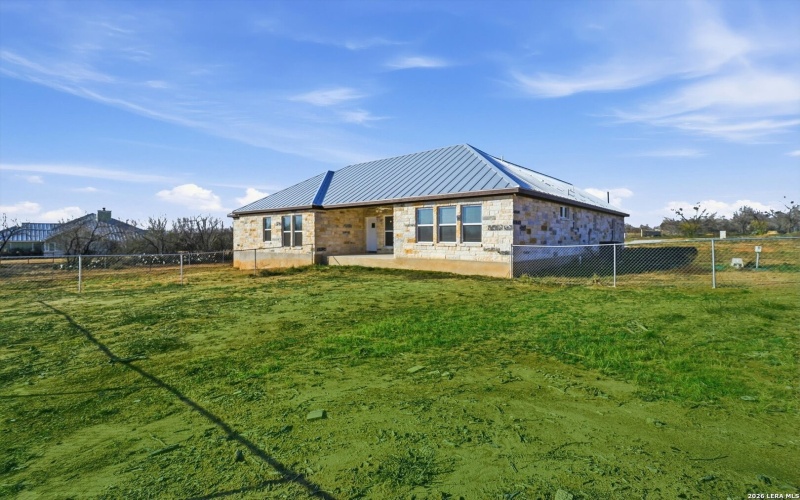 14674 Silesia Dr, St Hedwig, TX 78152, 4 Bedrooms Bedrooms, ,2 BathroomsBathrooms,Residential,For Sale,14674 Silesia Dr,0,1941216