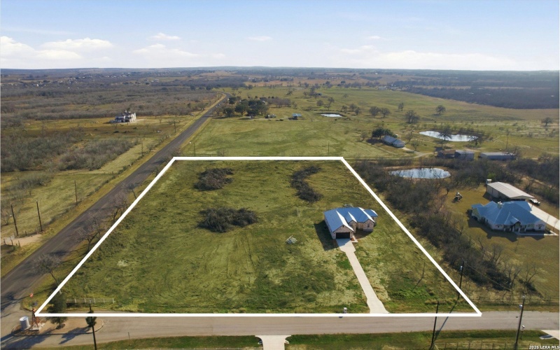 14674 Silesia Dr, St Hedwig, TX 78152, 4 Bedrooms Bedrooms, ,2 BathroomsBathrooms,Residential,For Sale,14674 Silesia Dr,0,1941216