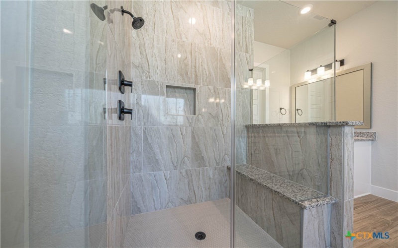 254 Firewheel Lp, Floresville, TX 78114, 4 Habitaciones Habitaciones , ,3 BañosBaños,Residential,En Venta,254 Firewheel Lp,0,603281