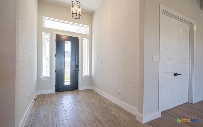 254 Firewheel Lp, Floresville, TX 78114, 4 Habitaciones Habitaciones , ,3 BañosBaños,Residential,En Venta,254 Firewheel Lp,0,603281