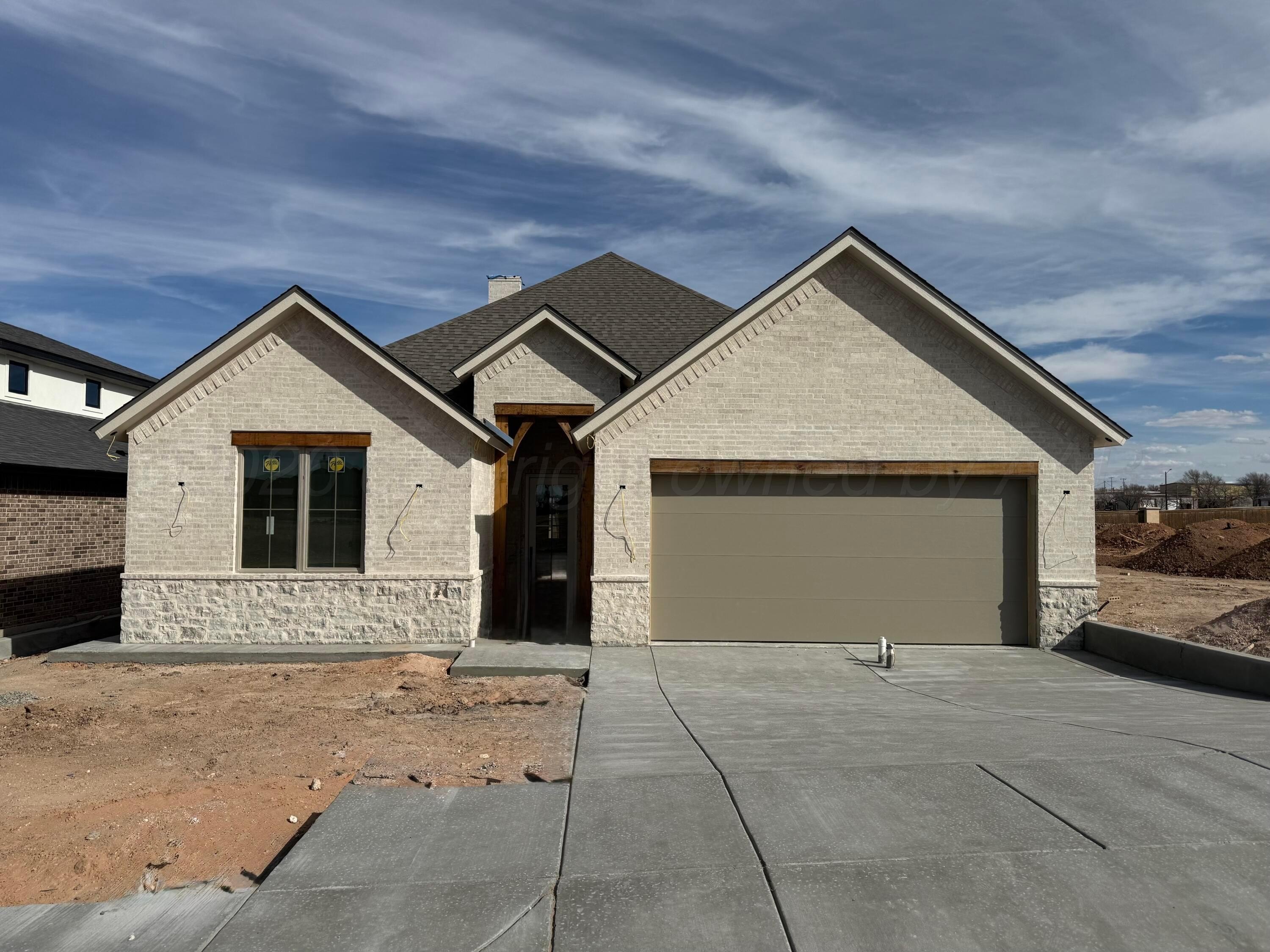 4304 N ROCKING CHAIR Lane, Amarillo, TX 79124-0005, 3 Habitaciones Habitaciones , ,2 BañosBaños,Residential,En Venta,4304 N ROCKING CHAIR Lane,0,26-1386