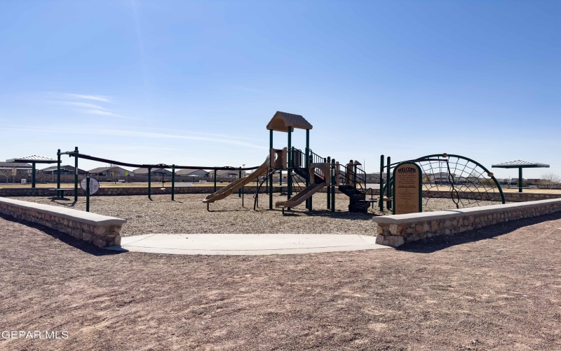 13753 Centro Vista Place, Horizon City, TX 79928, 4 Habitaciones Habitaciones , ,1 BañoBaños,Residential,En Venta,13753 Centro Vista Place,0,938196