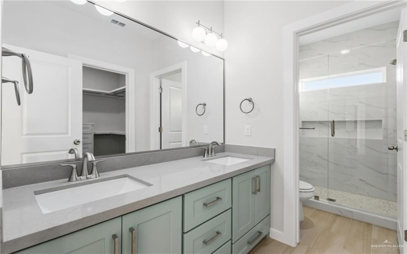 1116 E Evergreen Avenue, San Juan, TX 78589, 3 Habitaciones Habitaciones , ,2 BañosBaños,Residential,En Venta,1116 E Evergreen Avenue,0,494212