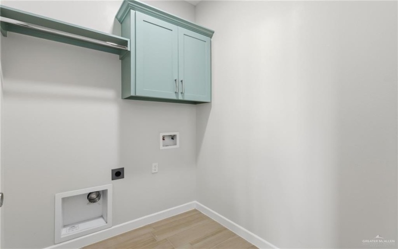 1116 E Evergreen Avenue, San Juan, TX 78589, 3 Habitaciones Habitaciones , ,2 BañosBaños,Residential,En Venta,1116 E Evergreen Avenue,0,494212