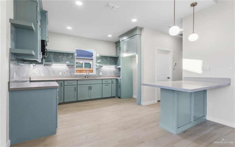 1116 E Evergreen Avenue, San Juan, TX 78589, 3 Habitaciones Habitaciones , ,2 BañosBaños,Residential,En Venta,1116 E Evergreen Avenue,0,494212