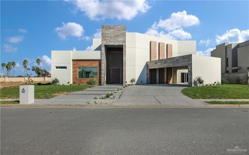 4314 S M Street, McAllen, TX 78503, 4 Habitaciones Habitaciones , ,5 BañosBaños,Residential,En Venta,4314 S M Street,0,494326