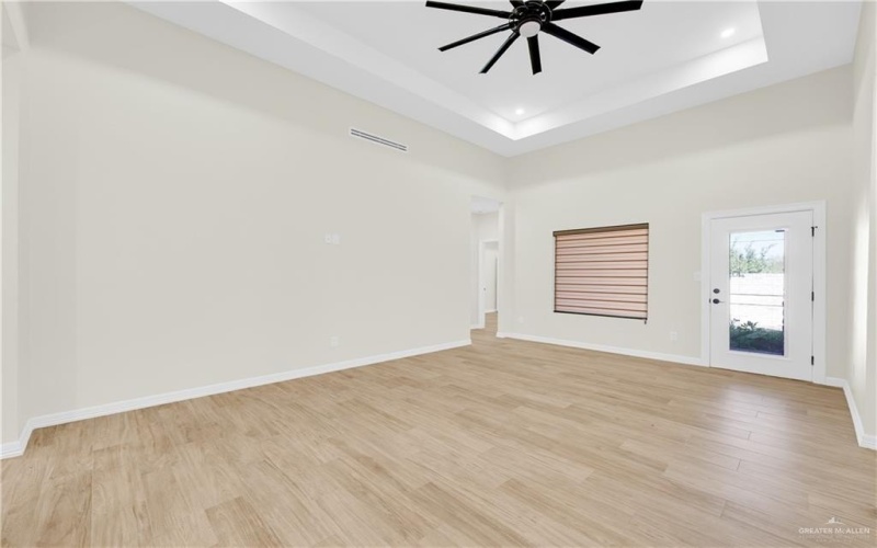 140 Willow Circle, Harlingen, TX 78552, 3 Bedrooms Bedrooms, ,2 BathroomsBathrooms,Residential,For Sale,140 Willow Circle,0,494740