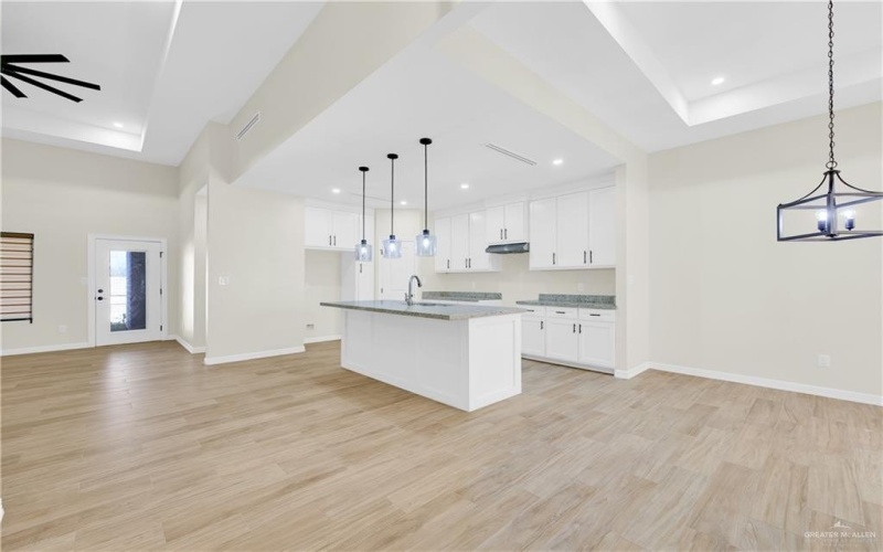 140 Willow Circle, Harlingen, TX 78552, 3 Bedrooms Bedrooms, ,2 BathroomsBathrooms,Residential,For Sale,140 Willow Circle,0,494740