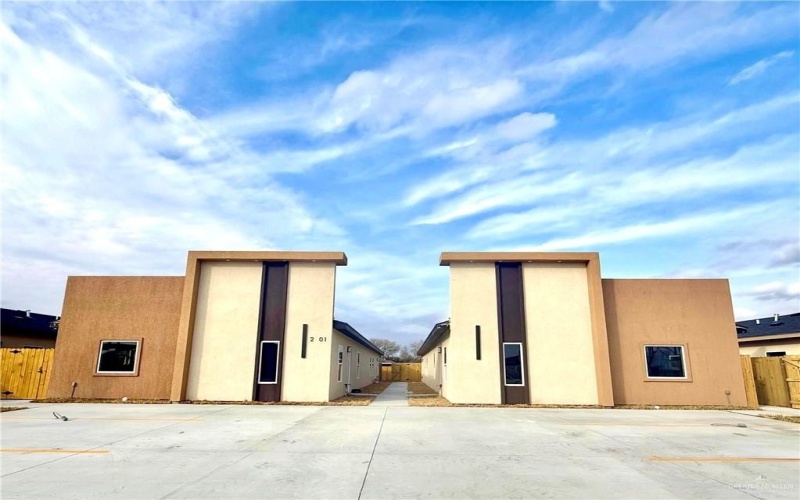 2701 W Bliss Street unit: 4 #4, Edinburg, TX 78539, 3 Bedrooms Bedrooms, ,2 BathroomsBathrooms,Residential,For Sale,2701 W Bliss Street unit: 4,0,494833