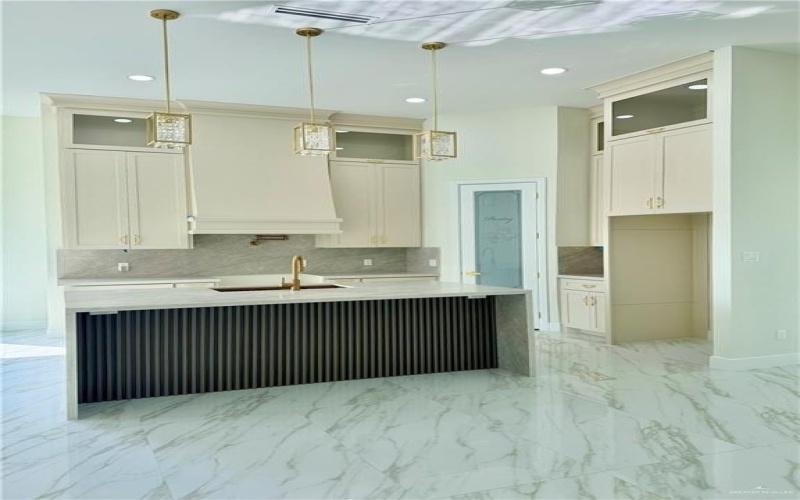 5701 N Rayo Del Sol, Edinburg, TX 78542, 3 Bedrooms Bedrooms, ,2 BathroomsBathrooms,Residential,For Sale,5701 N Rayo Del Sol,0,494839