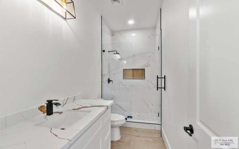 9098 NEW ORLEANS CT., LOS FRESNOS, TX 78566, 4 Bedrooms Bedrooms, ,3 BathroomsBathrooms,Residential,For Sale,9098 NEW ORLEANS CT.,0,29772107