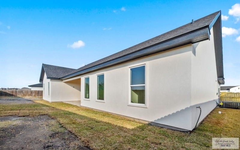 9098 NEW ORLEANS CT., LOS FRESNOS, TX 78566, 4 Bedrooms Bedrooms, ,3 BathroomsBathrooms,Residential,For Sale,9098 NEW ORLEANS CT.,0,29772107