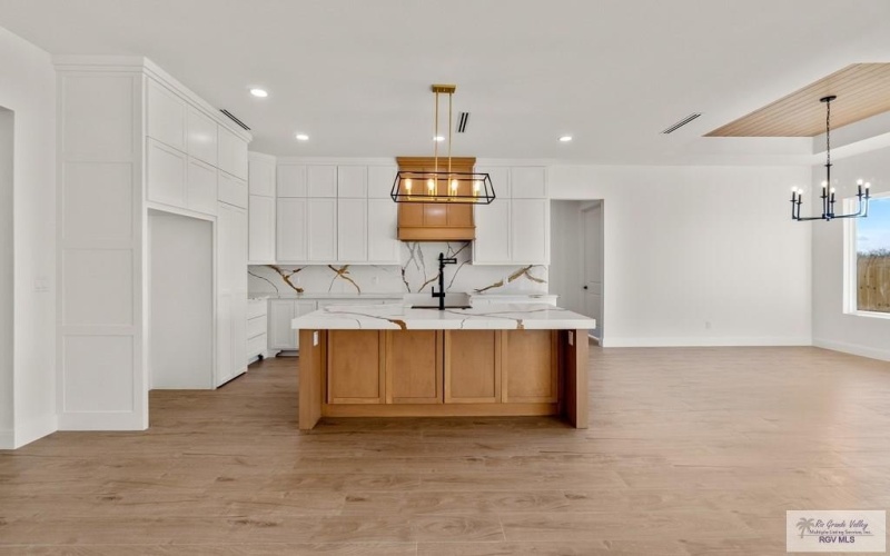 9098 NEW ORLEANS CT., LOS FRESNOS, TX 78566, 4 Bedrooms Bedrooms, ,3 BathroomsBathrooms,Residential,For Sale,9098 NEW ORLEANS CT.,0,29772107