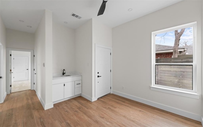 3634 Darien Street, Dallas, TX 75212, 4 Habitaciones Habitaciones , ,3 BañosBaños,Residential,En Venta,3634 Darien Street,0,21163201