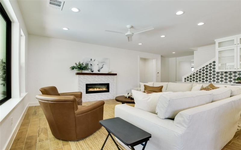 2403 Cherry Lane, Kingsland, TX 78639, 4 Bedrooms Bedrooms, ,3 BathroomsBathrooms,Residential,For Sale,2403 Cherry Lane,0,21163525