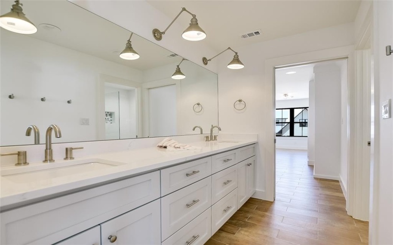 2403 Cherry Lane, Kingsland, TX 78639, 4 Bedrooms Bedrooms, ,3 BathroomsBathrooms,Residential,For Sale,2403 Cherry Lane,0,21163525