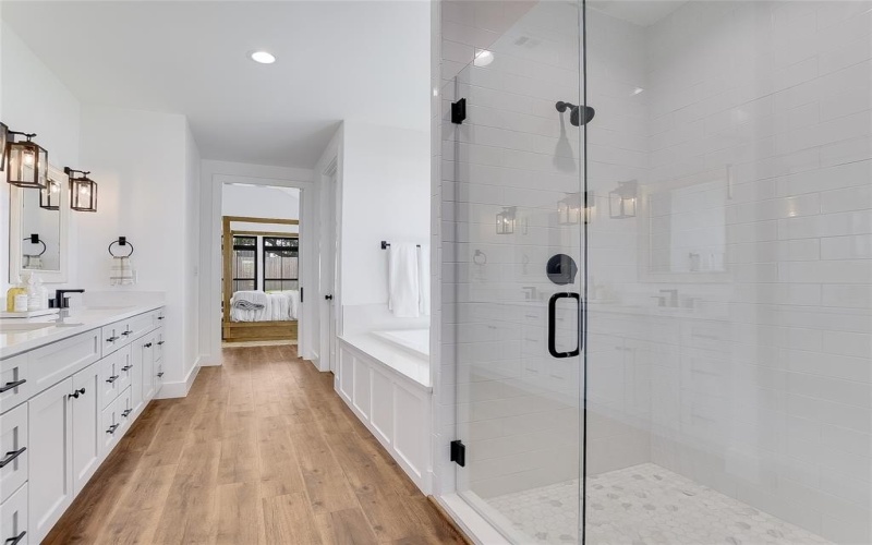 2411 Cherry Lane, Kingsland, TX 78639, 4 Bedrooms Bedrooms, ,3 BathroomsBathrooms,Residential,For Sale,2411 Cherry Lane,0,21163531