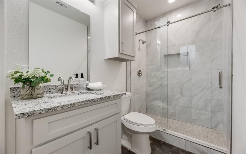 1227 Rosemary Street, Greenville, TX 75401, 3 Bedrooms Bedrooms, ,2 BathroomsBathrooms,Residential,For Sale,1227 Rosemary Street,0,21171399