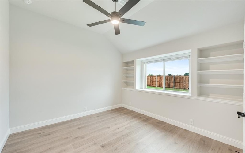 221 Sweetwater Drive, Commerce, TX 75428, 4 Habitaciones Habitaciones , ,2 BañosBaños,Residential,En Venta,221 Sweetwater Drive,20569325